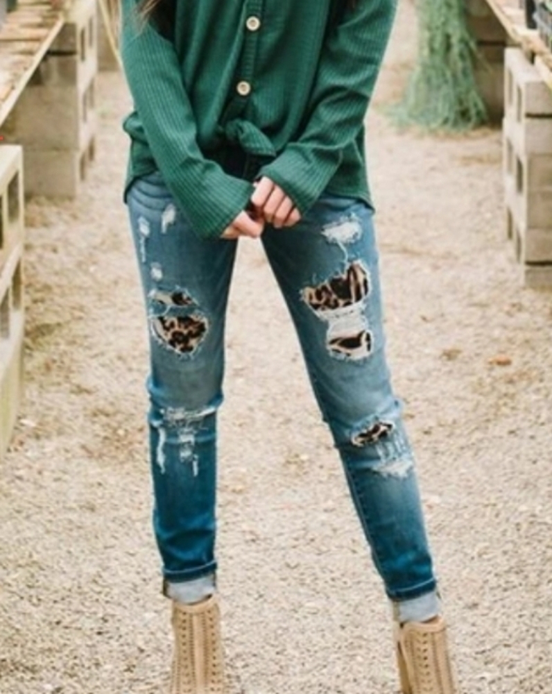Patch Leopard Destroyed Jeans Size M. SOLD